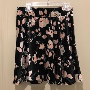 Skater flower skirt